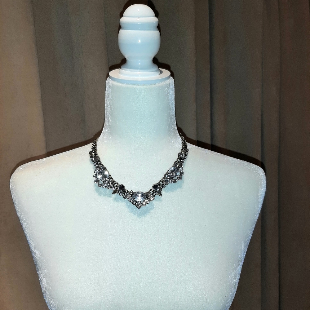 Express Statement Necklace - image 3